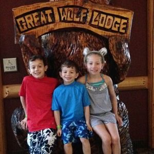 Meet your Posher, Laura